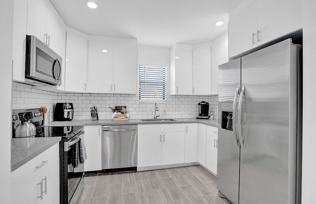 The Zen Suites - Photo 34