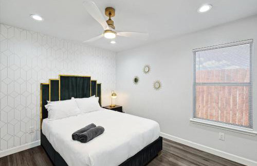 5BR Holiday Getaway in DeSoto with Pool, Hot Tub & Cinema - Foto 31