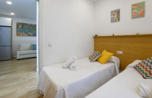 2 Bedroom Lovely Home In Málaga - Photo 21