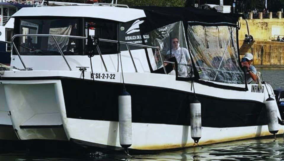 Passeio de barco por Sevilla com guia