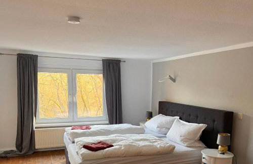 Ferienhaus für Familientreffen mit großem Garten, Parkplätzen - Foto 9