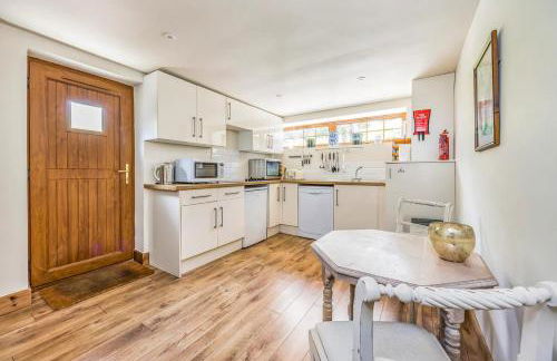 Charming Annexe Lodge with Parking - Pass The Keys - Foto 10