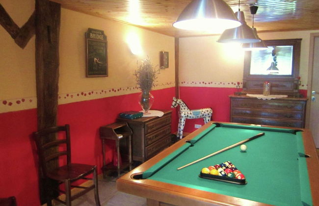 Charming Apartment in Sensenruth with Hot Tub - Photo 7