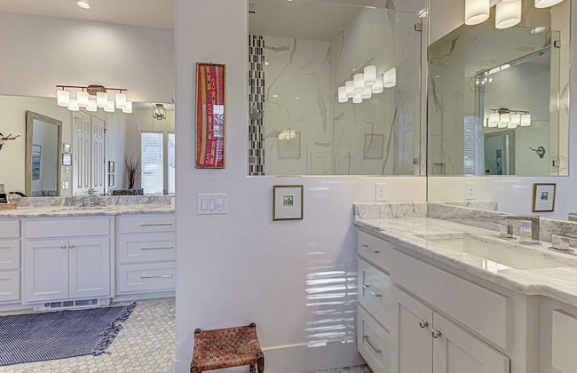 Immaculate Waterfront Home for 16 w/ Private Dock! - Foto 31