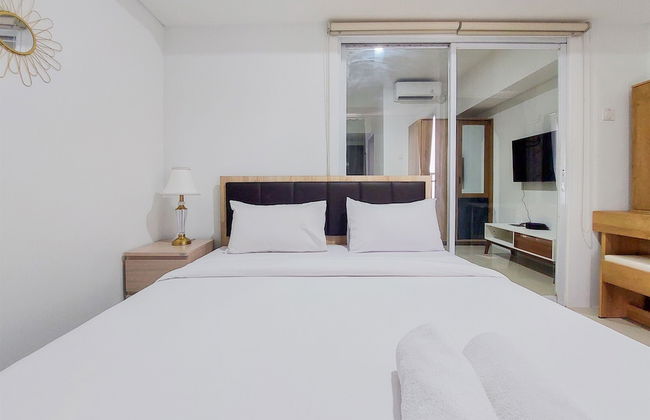 Homey And Cozy Stay 1Br Tamansari Bintaro Mansion Apartment - Foto 4