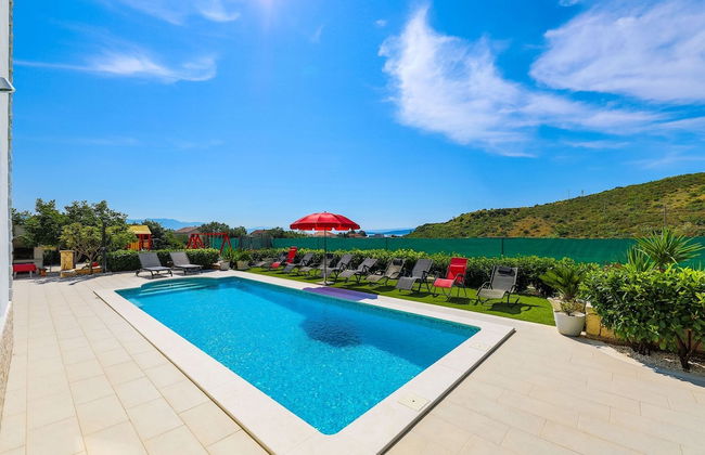 Scenic Elegant Trogir Villa With Pool - Foto 50