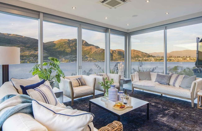 Supreme Lakefront Luxury Villa - Foto 19