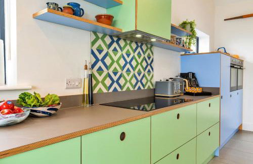 Finest Retreats - Blue Seas - Photo 13