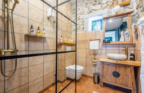 Villa Cocoon - Vacation Home with Heated Pool & Garden - Foto 26