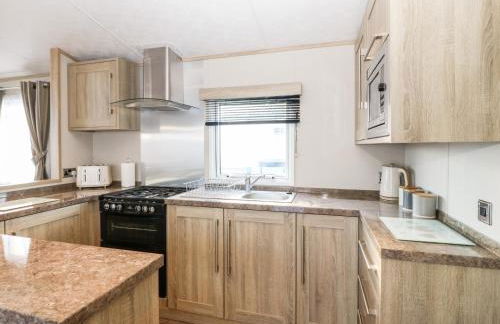 Snape Lodge - Photo 10