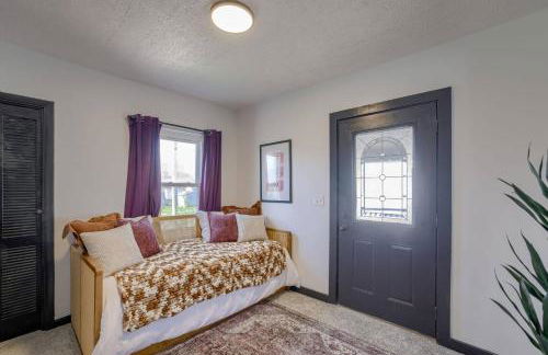 New 5BD Near UNL & DT | Poker Table & Games - Foto 52