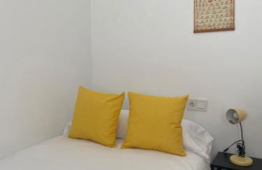 Casa Vera, vistas en el corazon de la ciudad - Photo 28