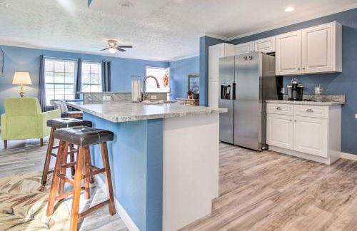 Walk to Lake Summit! Mountain-View Zirconia Home - Foto 8