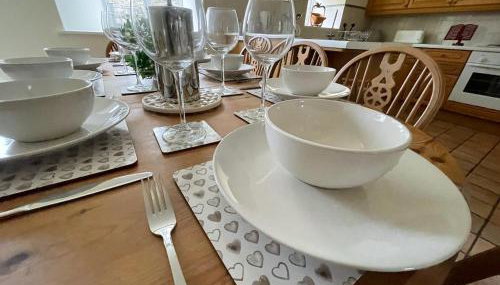 Oak Cottage cosy 5 bed sleeps 8 - dogs welcome - Foto 4