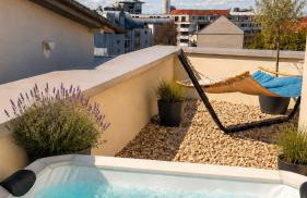 Modernes-Penthouse XXL-Dachterrasse mit Whirlpool, Grill zentrumsnah - Foto 2