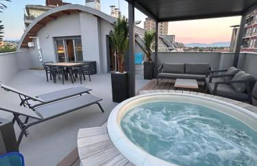 Suite Panoramic Attico con Jacuzzi Privata - Foto 31