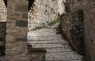 The Mountain House -mountain getaway - Photo 42