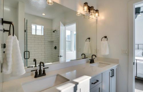 Modern Downtown Provo Townhome with Balcony! - Foto 18