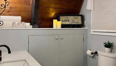 Fantastic A-Frame Cabin for a Couples' Getaway near Robesonia, Pennsylvania - Foto 4