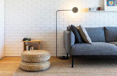 S1405 - practical and modern - AC, balcony and parking - Foto 3