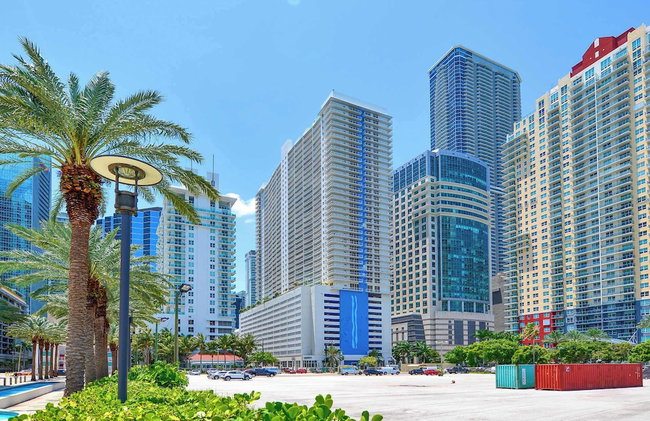 Modern Condos Located in Brickell - Photo 57