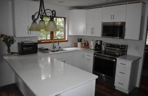 The Pine River Pond Premier Lakehouse 4BR High-End Retreat - Foto 14