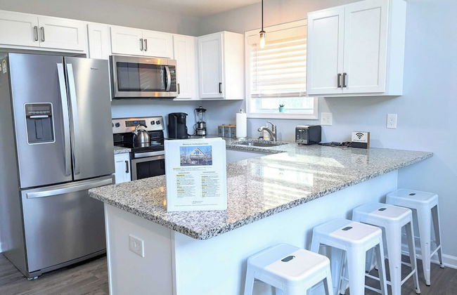 Woodland Chalet by Avantstay Deck + Lake Access - Foto 17