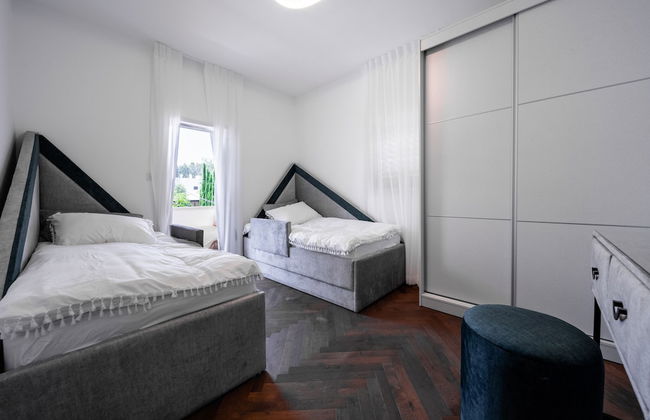 Spacious 4BD House w Pool in Hezliya - Foto 5