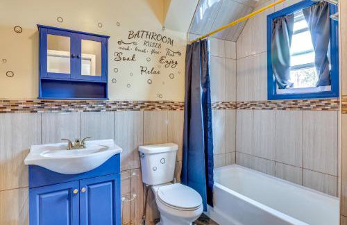 3 Mi to Dtwn Newark Eclectic and Walkable Apt! - Photo 16