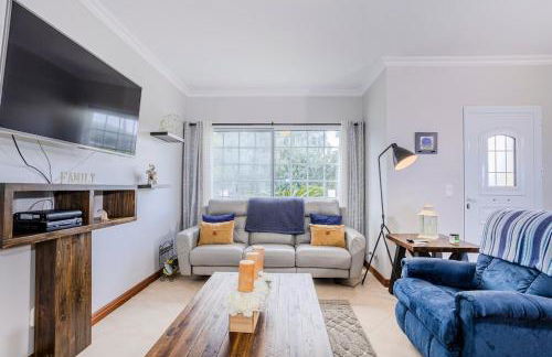 La Casita Felizola- Charming Coastal Escape - Foto 25