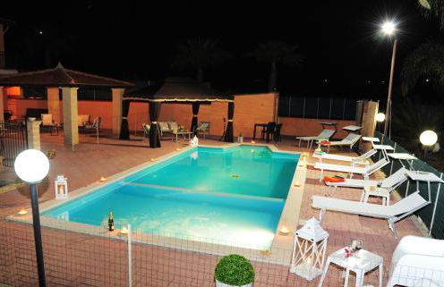 Villa Gioiosa Vacation in Sicily with private fenced pool & hydro-massage Please read, leggete, Host info before requesting - Foto 42