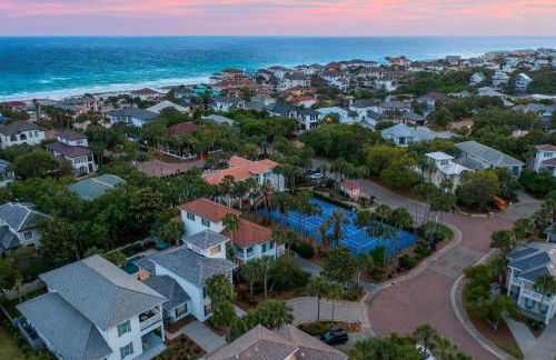 Tropical Dreams by the Sea - Vacation Home with Private Pool & Close Proximity to Beach - Foto 46