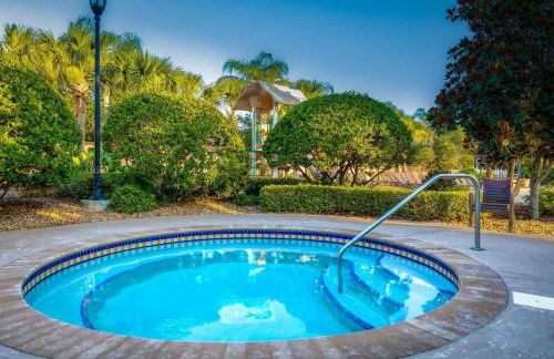 Modern 4BR Home in Regal Palms Resort near Disney - Foto 40