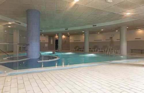 Apartamento lujo en primera línea de playa en Bahía de la Plata, Estepona - Photo 32