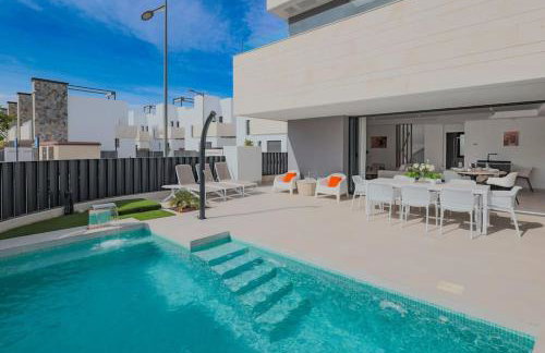 Luxueuze villa met verwarmd zwembad - Foto 37