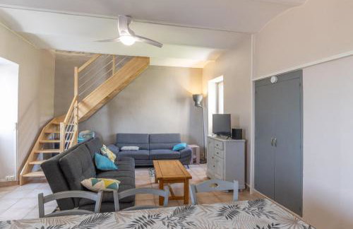 Belle Maison En Pierre Avec Piscine - Foto 25