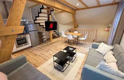 La Grange 1578 - Maison 4 étoiles - Centre Ville - Commerce à Proximité - Foto 1