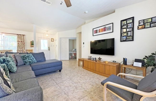 Greatest Grove 4 Bedroom Home by RedAwning - Photo 13