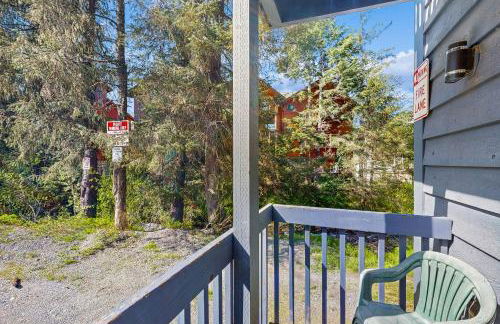 Girdwood Lodge - Photo 12