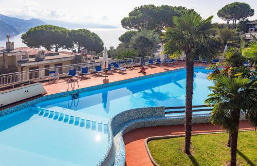 CASA LINDA Vista da Sogno, Piscina e Tennis - Foto 5