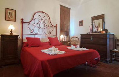 L'incanto del Trasimeno con giardino vista lago nel cuore di Castiglione - Foto 2