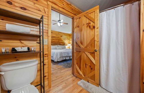 Mountain Cabin Fireplace Views Fire Pit - Foto 32