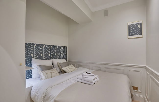 Eiffel Tower Apartment Invalides - Photo 5