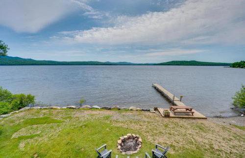 Pittsburg Lake House with Magalloway Mountain Views! - Foto 9