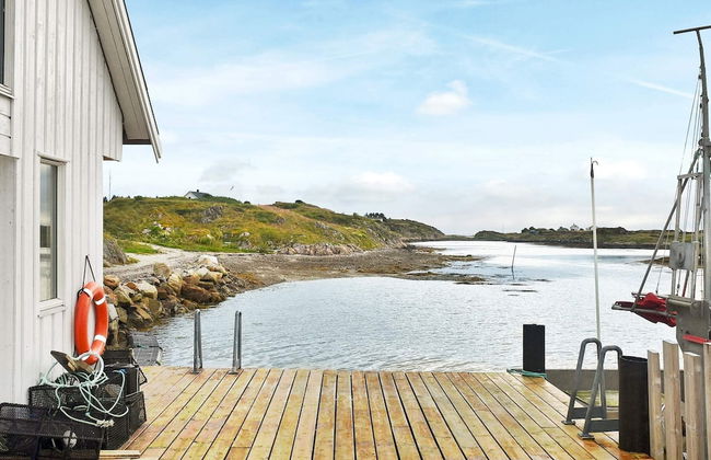 6 Person Holiday Home in Dyrvik - Foto 5