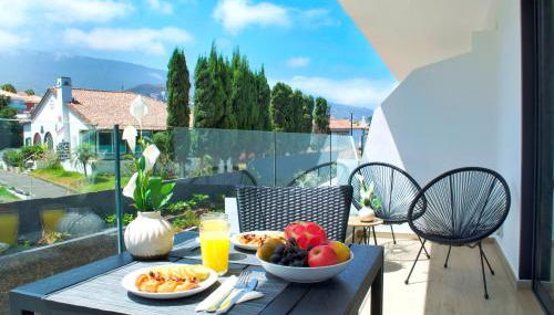 Modern Oasis - Pool, Gym & Tennis - Foto 2, sunbed, Garden view