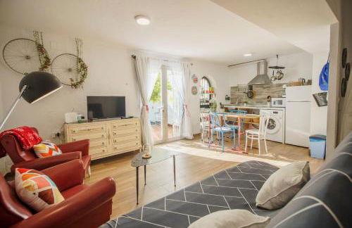 Casa singular y con encanto - Foto 4