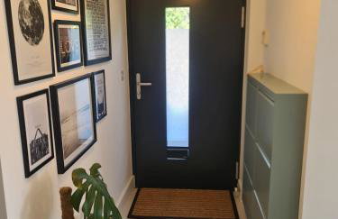 The Snuggery-Hot Tub-Free Parking-Accessible - Foto 14