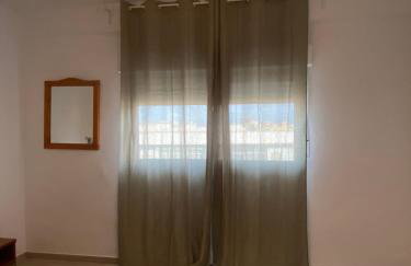 Apartamento con vistas a la Playa con Ascensor y WIFI 9 pax - Foto 27