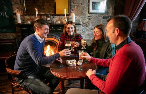 Mourne Mountain Bliss, Rostrevor 4BR Cottage with Patio & BBQ ideal for a relaxing getaway - Photo 31